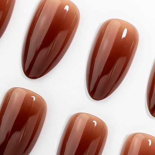 In amber press on nails zoomed - Lilac St.