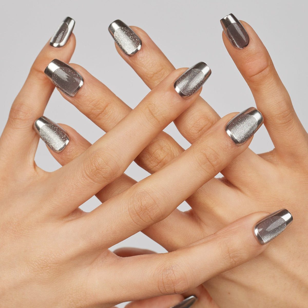 Silver Lining Press on nails on model - Lilac St.