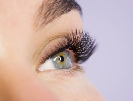 Eyelash Extensions Pros and Cons