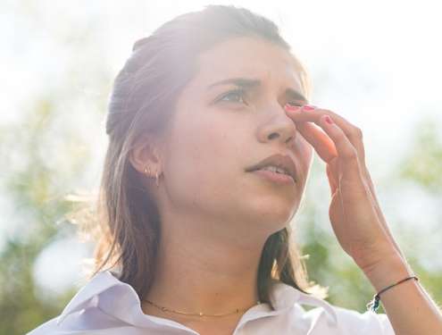 Allergic Reaction to Eyelash Extension