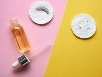 How to Wash Eyelash Extensions