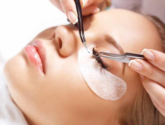 do fake lashes ruin your real ones