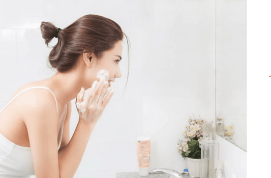 How to Wash Your Face With Eyelash Extensions: 6 Easy Steps